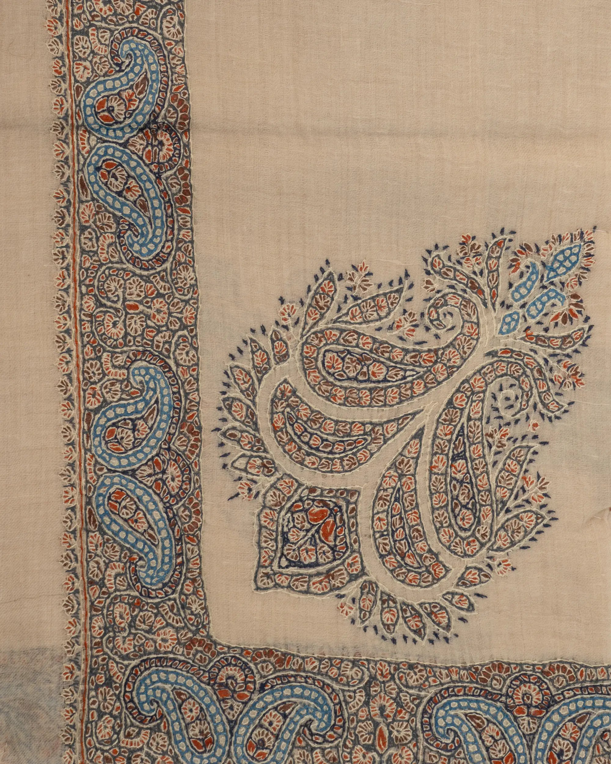069 - VIP 4 Pashmina Mussar